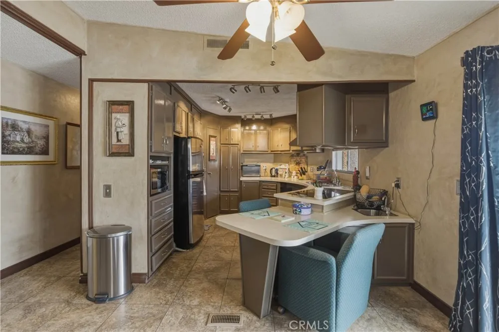 655 E Main #98 San Jacinto, CA 92583