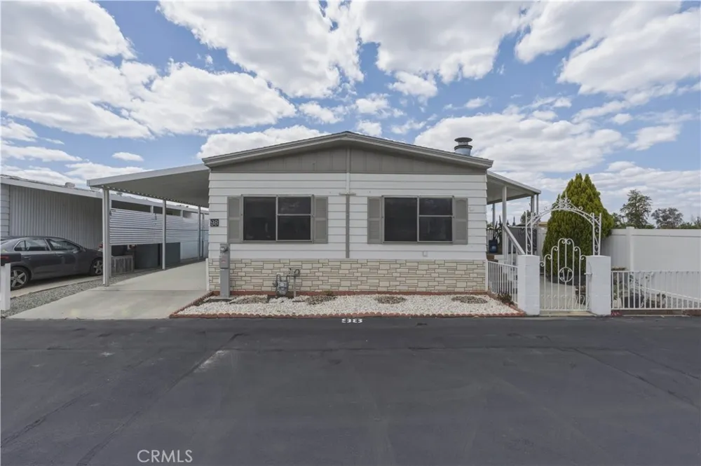 655 E Main #98 San Jacinto, CA 92583