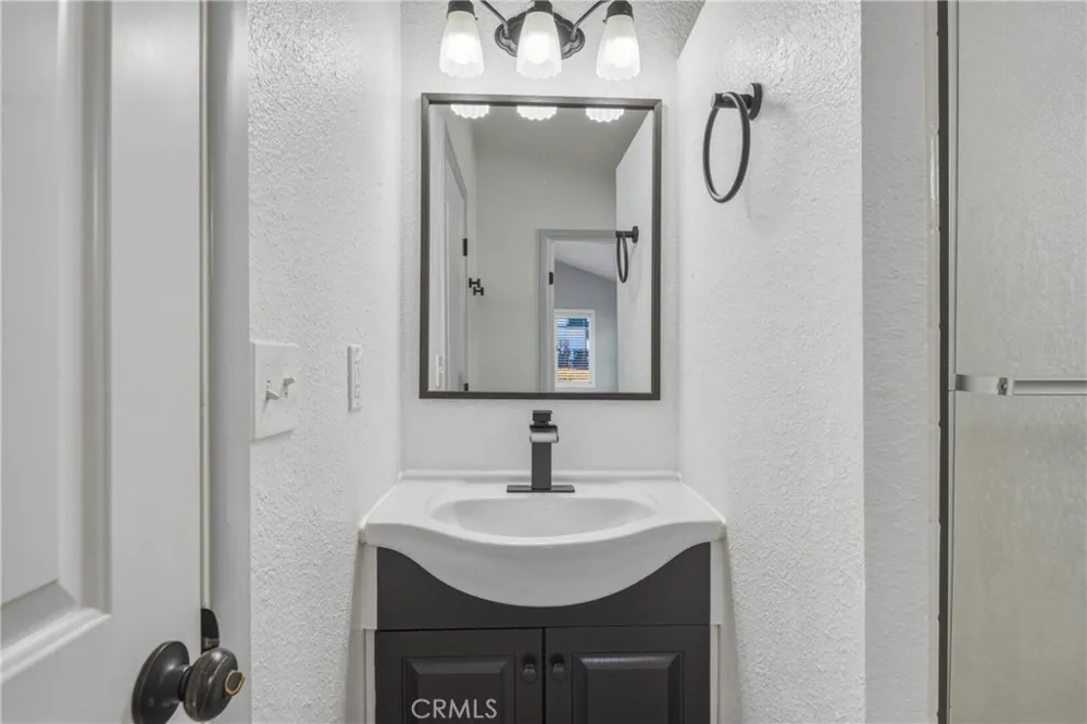 5383 Lancaster Lakeport, CA 95453