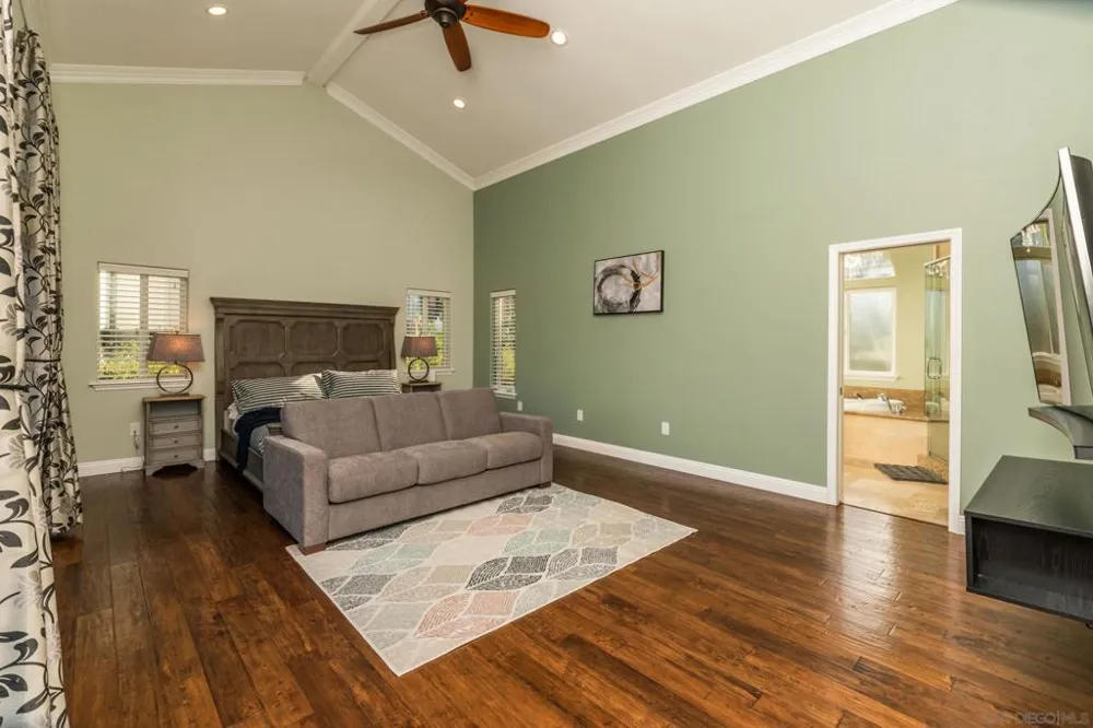 2340 Lomica Pl Escondido, CA 92029