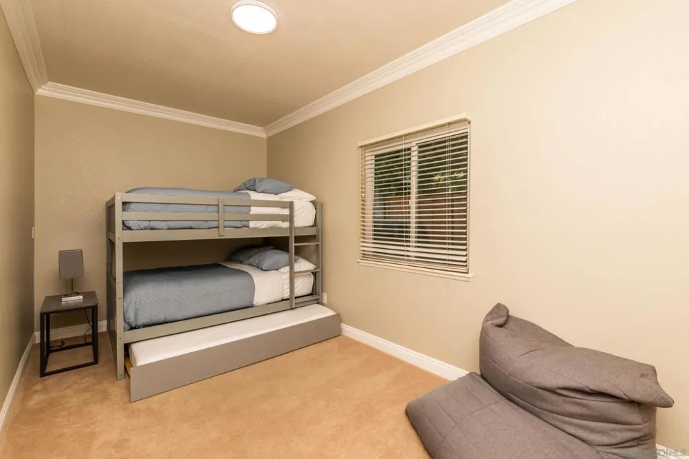 2340 Lomica Pl Escondido, CA 92029