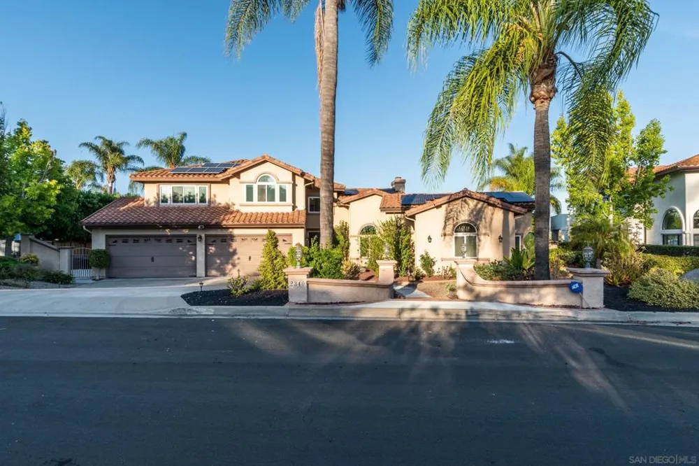 2340 Lomica Pl Escondido, CA 92029