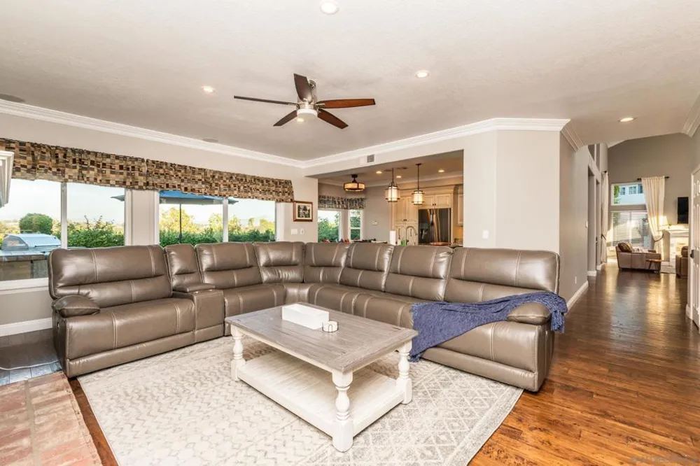 2340 Lomica Pl Escondido, CA 92029