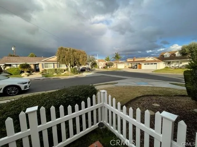 15636 Fada Drive La Mirada, CA 90638