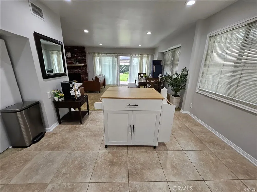 15636 Fada Drive La Mirada, CA 90638