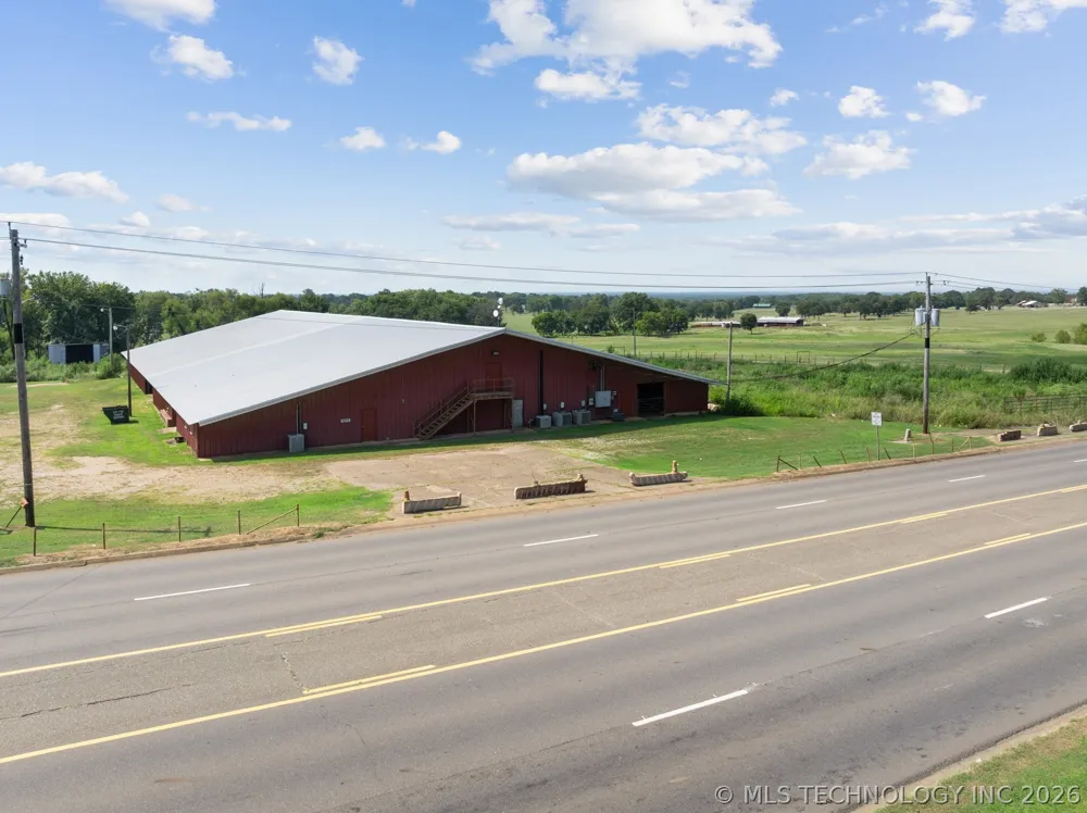 605 NE Lincoln Road Idabel, OK 74745