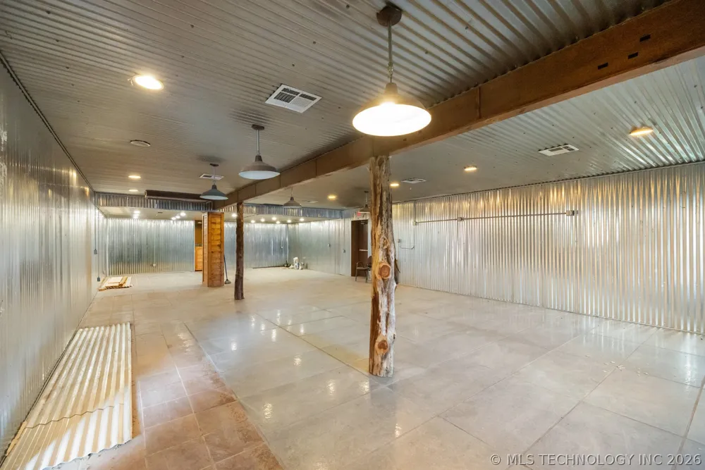 605 NE Lincoln Road Idabel, OK 74745