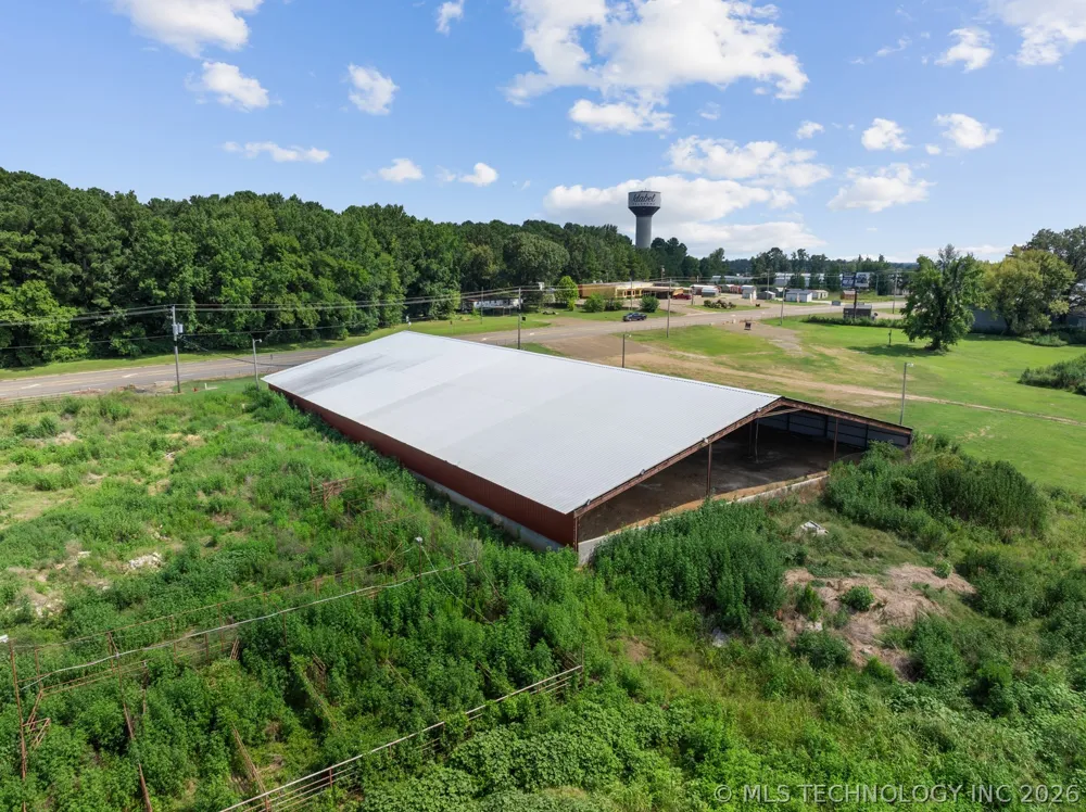 605 NE Lincoln Road Idabel, OK 74745