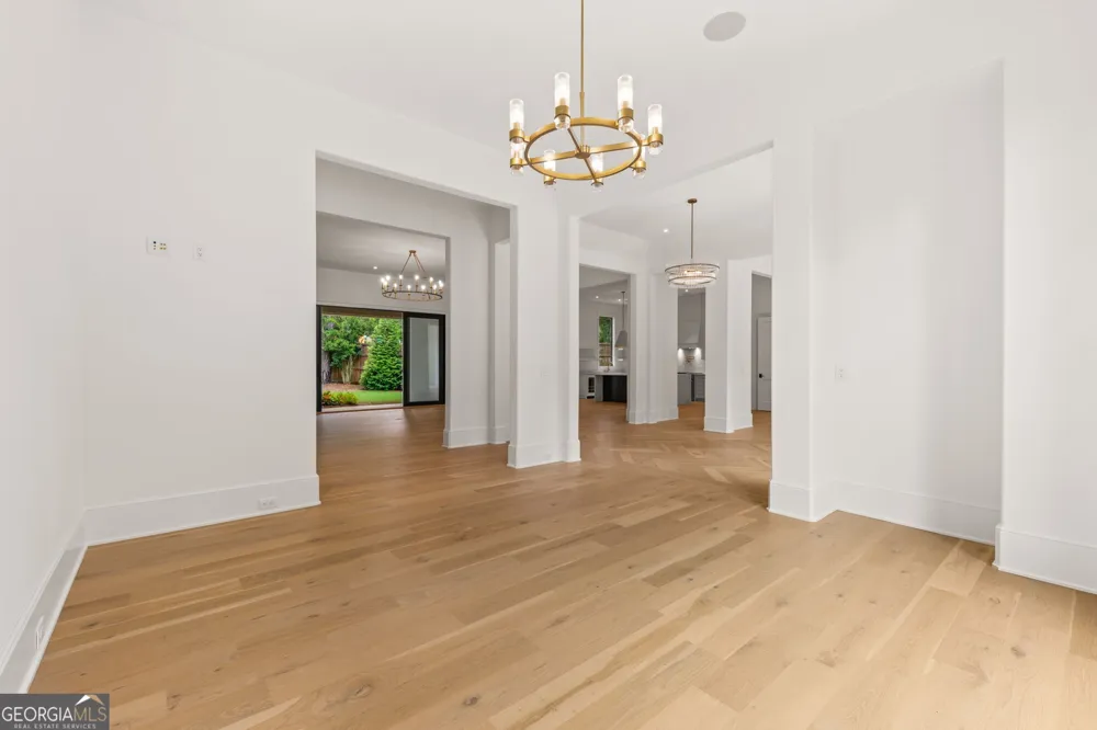 4550 Jolyn PL Sandy Springs, GA 30342