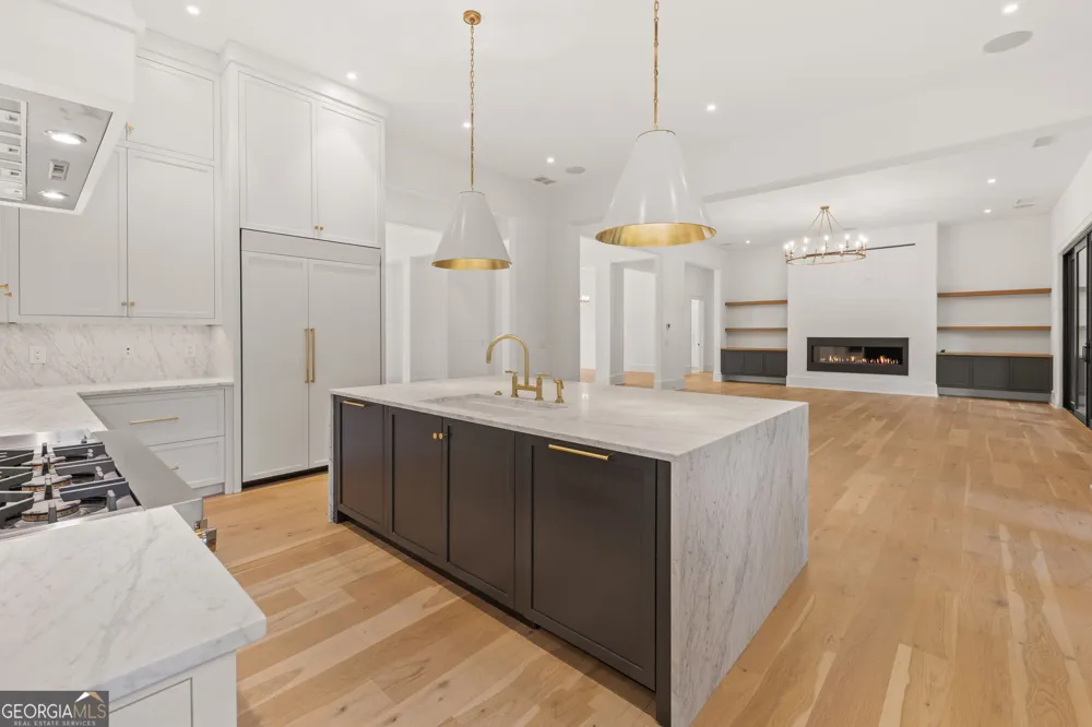 4550 Jolyn PL Sandy Springs, GA 30342