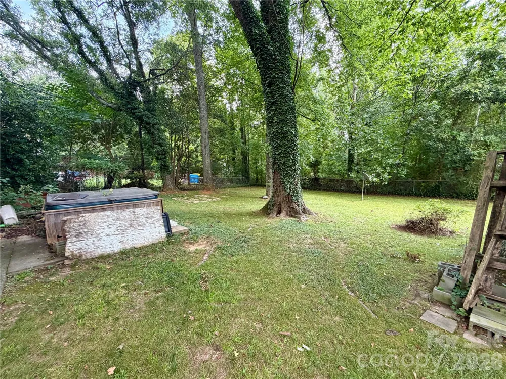 3512 Winterfield Place Charlotte, NC 28205