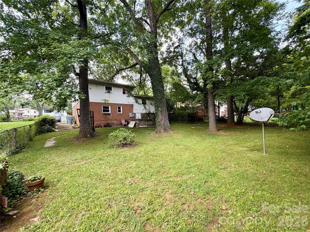 3512 Winterfield Place Charlotte, NC 28205