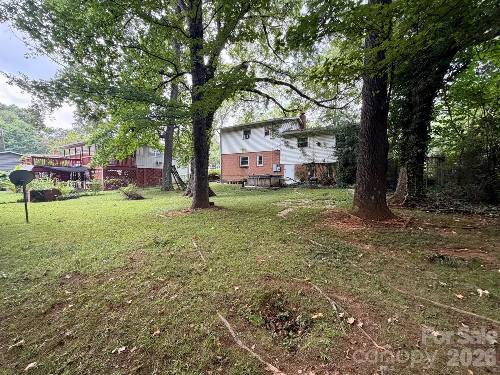 3512 Winterfield Place Charlotte, NC 28205