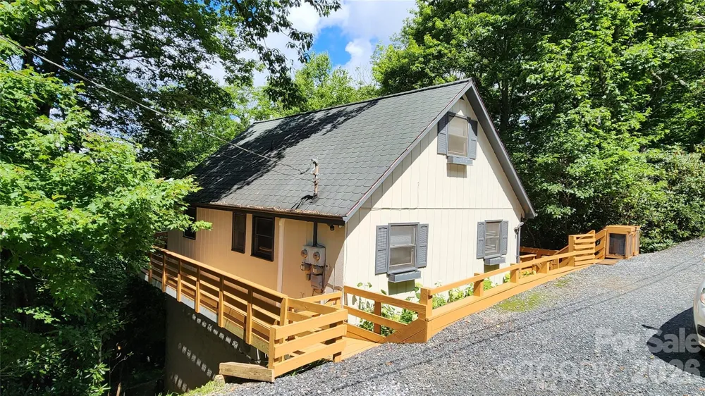 188 Forest Lane Blowing Rock, NC 28605