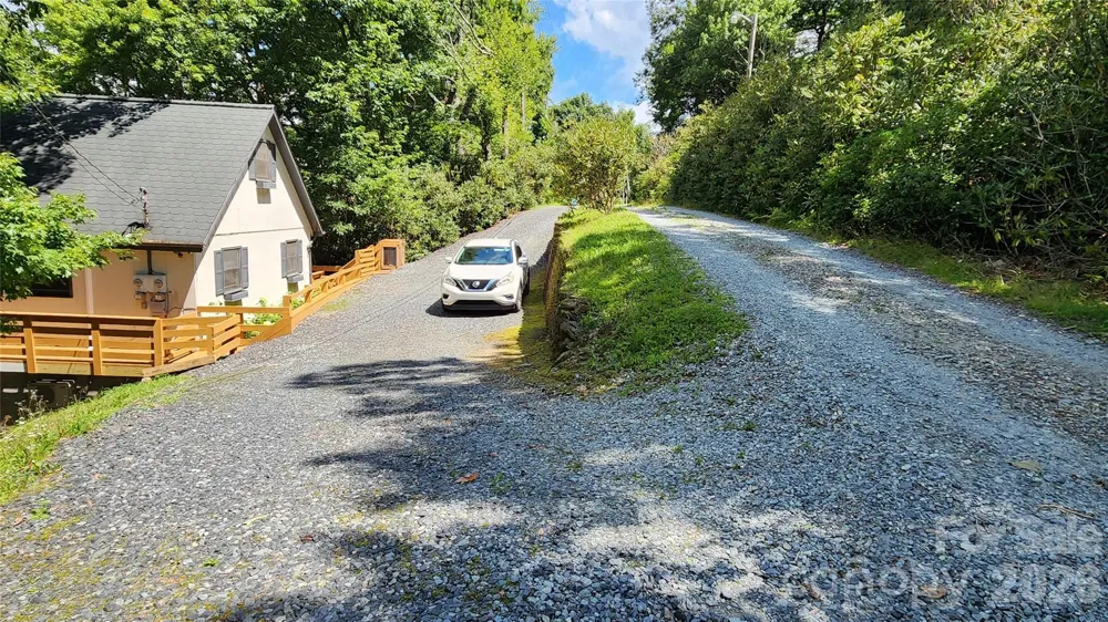 188 Forest Lane Blowing Rock, NC 28605