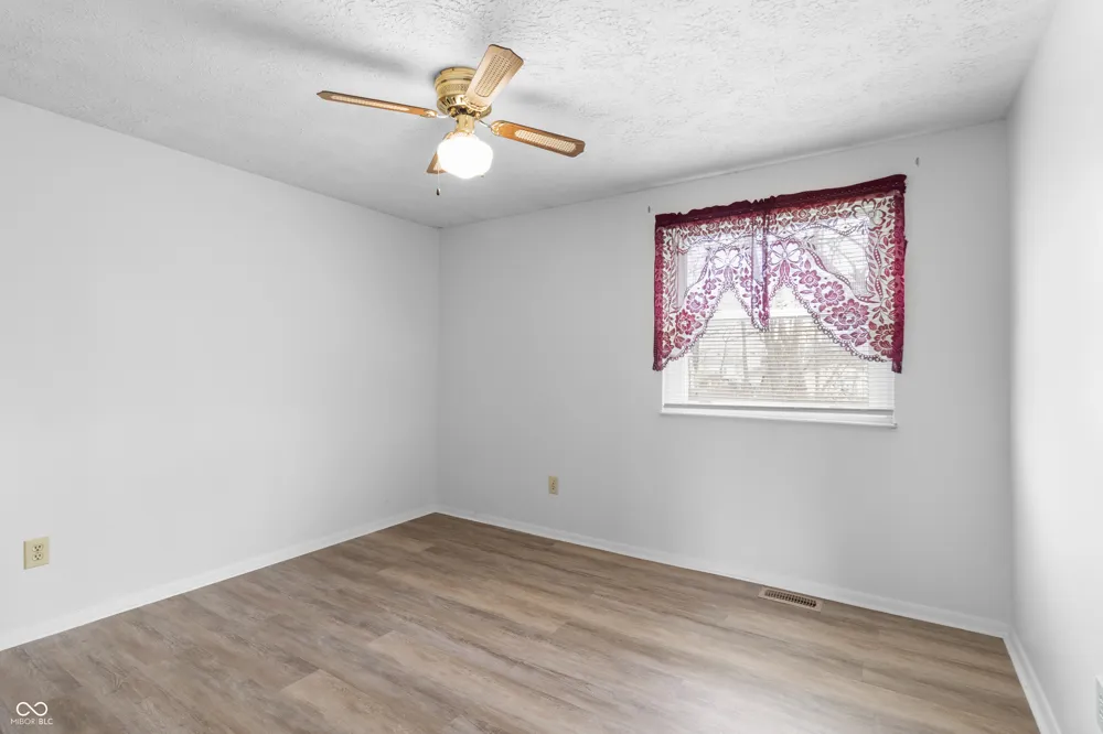 1423 Gumwood Drive Indianapolis, IN 46234