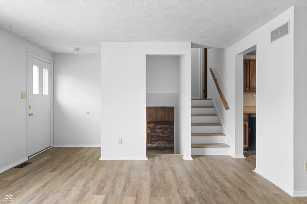 1423 Gumwood Drive Indianapolis, IN 46234