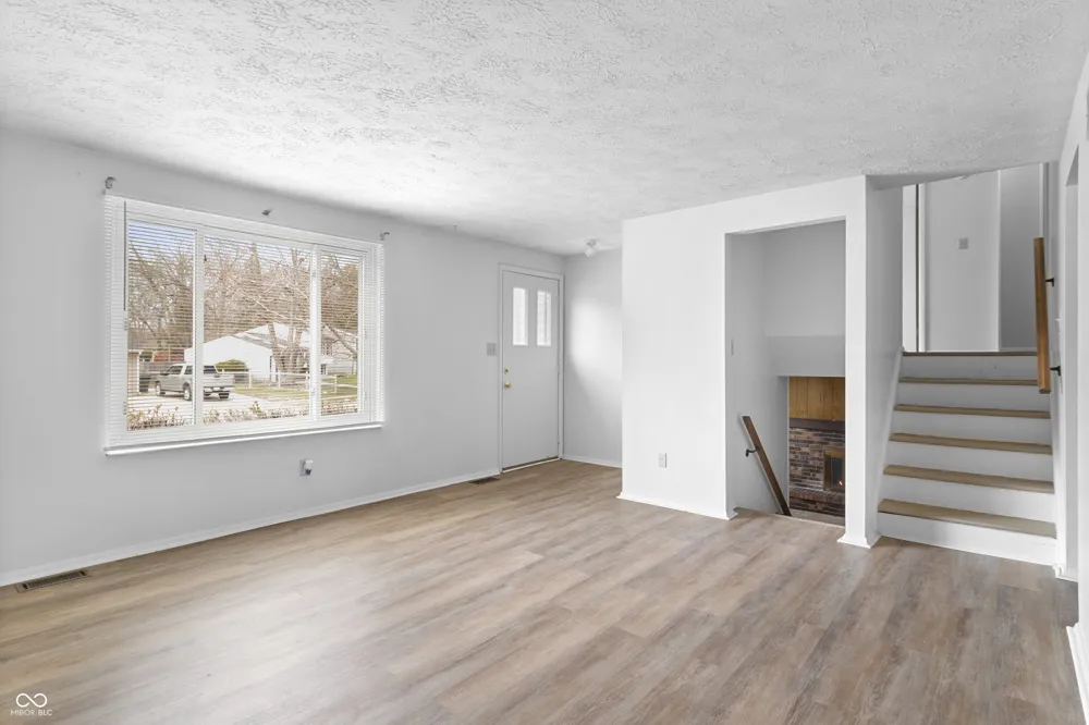 1423 Gumwood Drive Indianapolis, IN 46234
