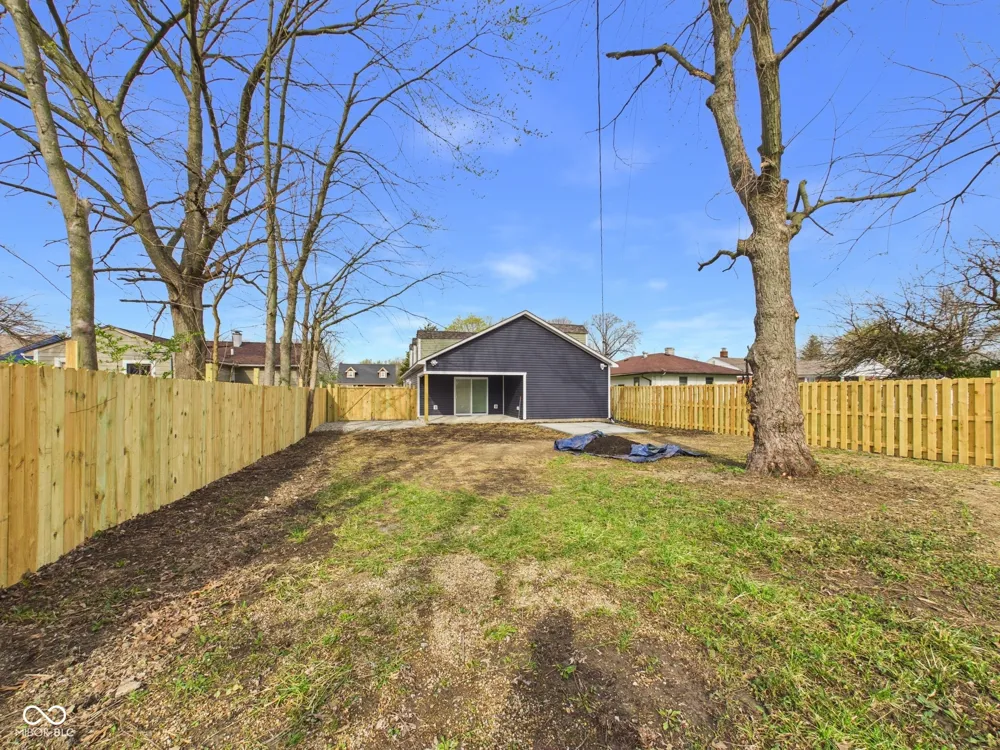 3613 Riley Avenue Indianapolis, IN 46218