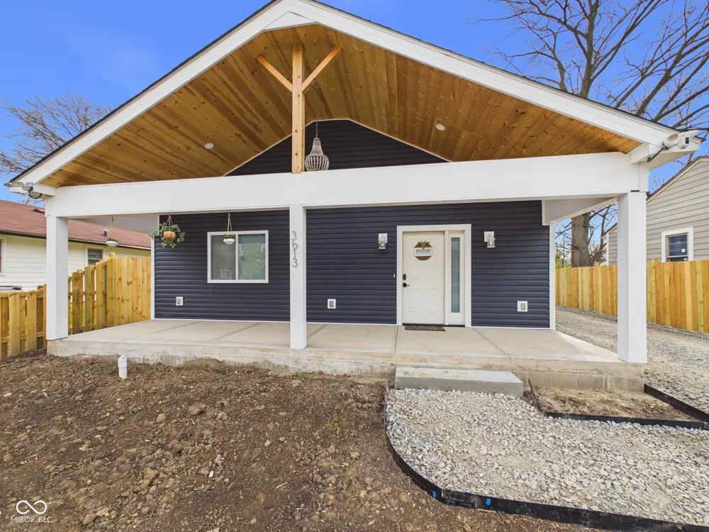3613 Riley Avenue Indianapolis, IN 46218