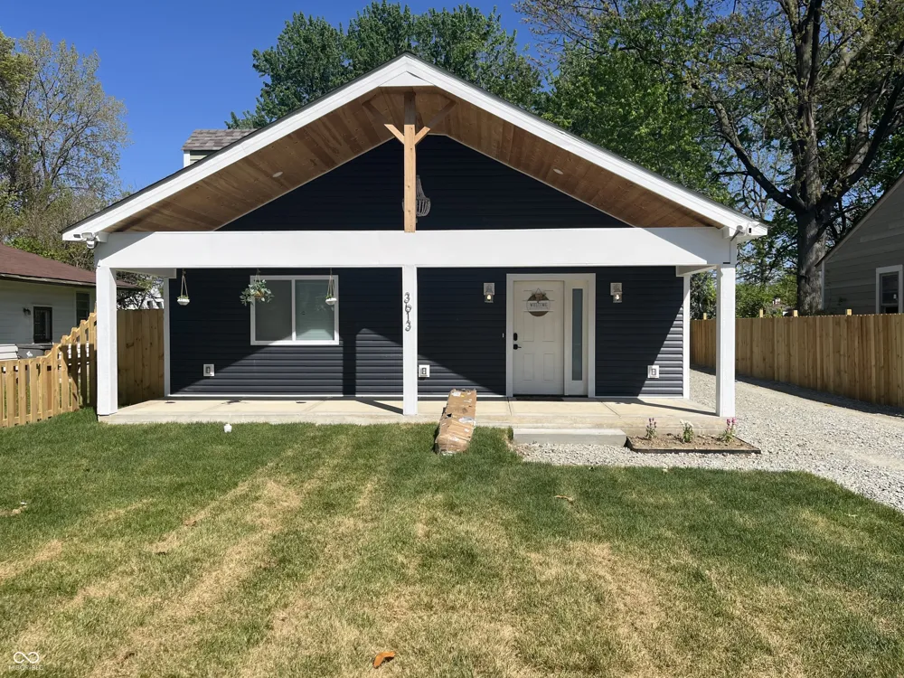 3613 Riley Avenue Indianapolis, IN 46218