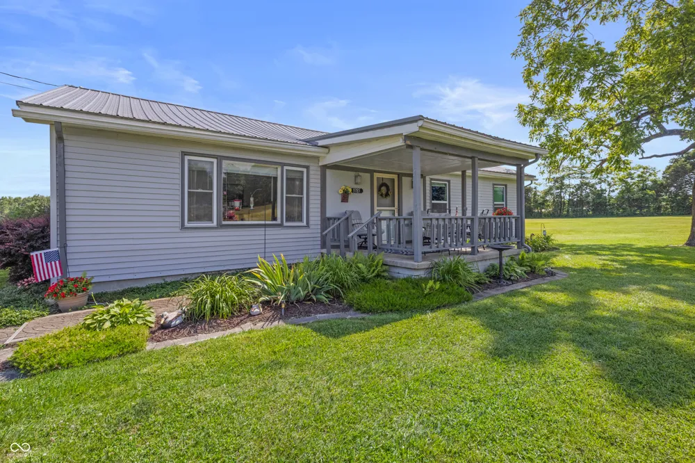 9785 W County Road 200 Seymour, IN 47274