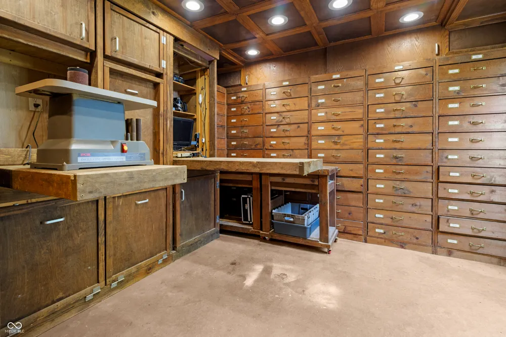 9785 W County Road 200 Seymour, IN 47274