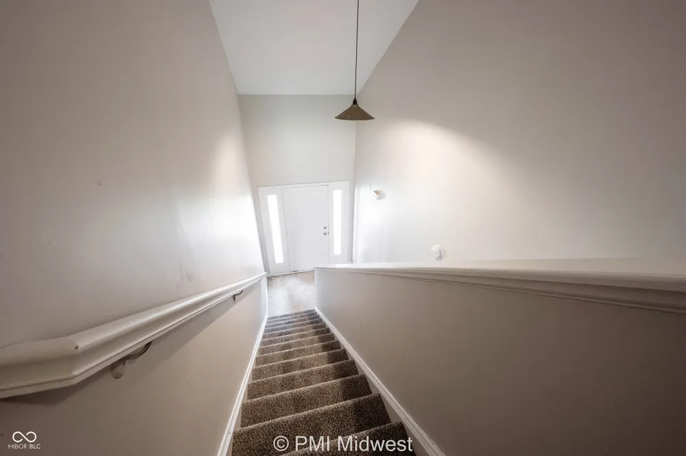 542 Fisher Creek Drive Indianapolis, IN 46239