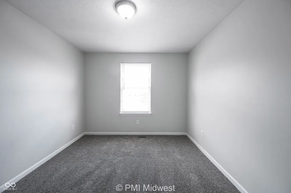 542 Fisher Creek Drive Indianapolis, IN 46239