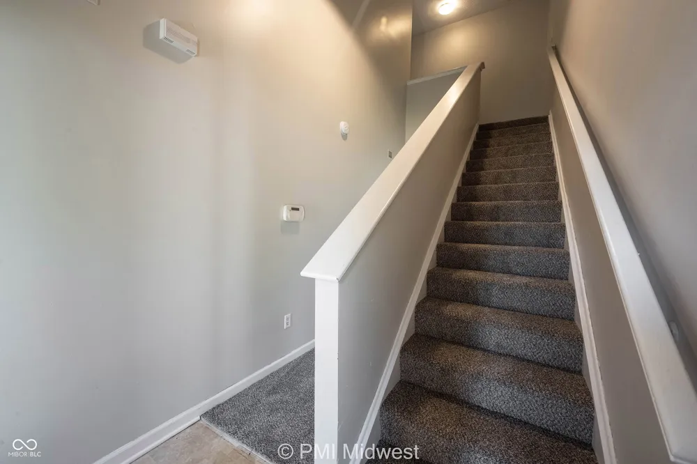542 Fisher Creek Drive Indianapolis, IN 46239
