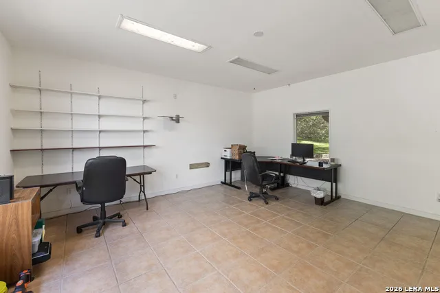 436 Lakeview Blvd New Braunfels, TX 78130