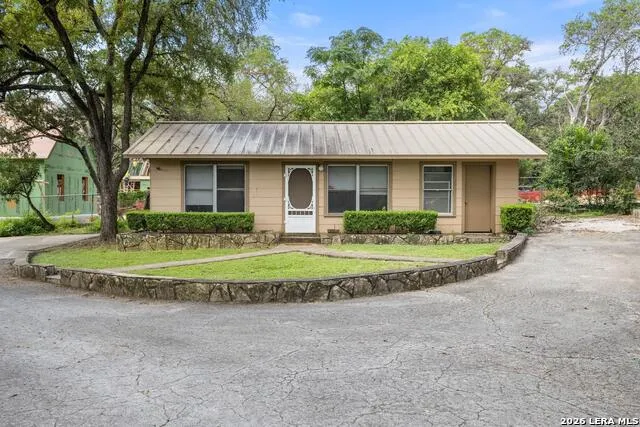 436 Lakeview Blvd New Braunfels, TX 78130