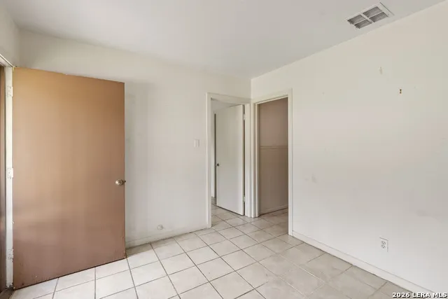 436 Lakeview Blvd New Braunfels, TX 78130