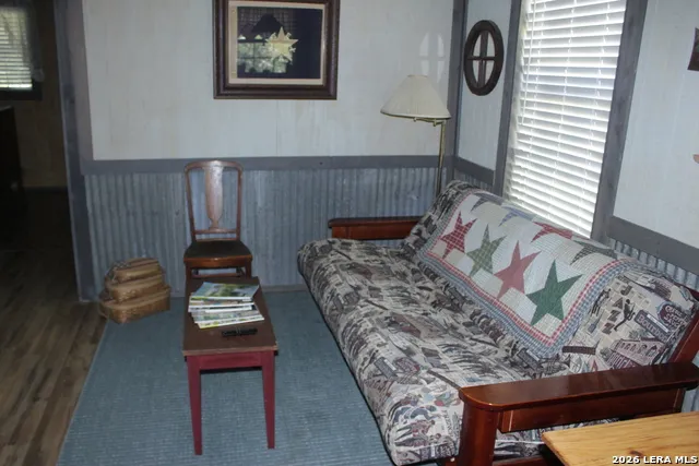 488 Rivertree Rd Leakey, TX 78873