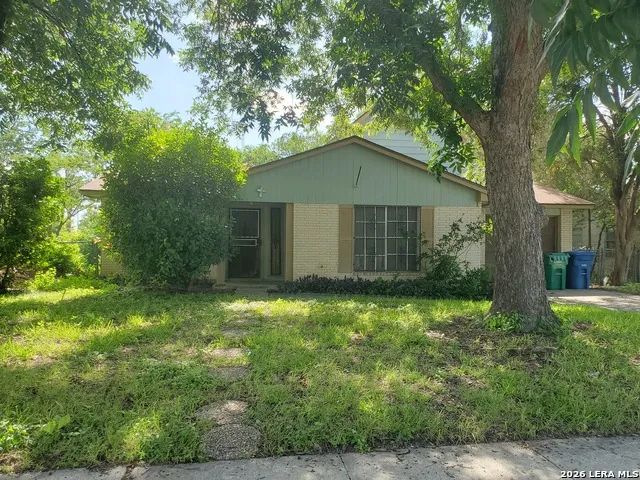 427 WONDER PKWY San Antonio, TX 78213