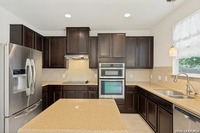 8825 Capitol View Dr Austin, TX 78747