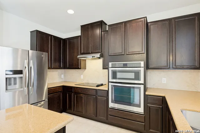 8825 Capitol View Dr Austin, TX 78747