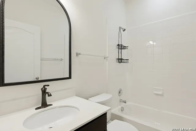 8825 Capitol View Dr Austin, TX 78747