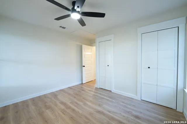 4863 Fm 775 La Vernia, TX 78121