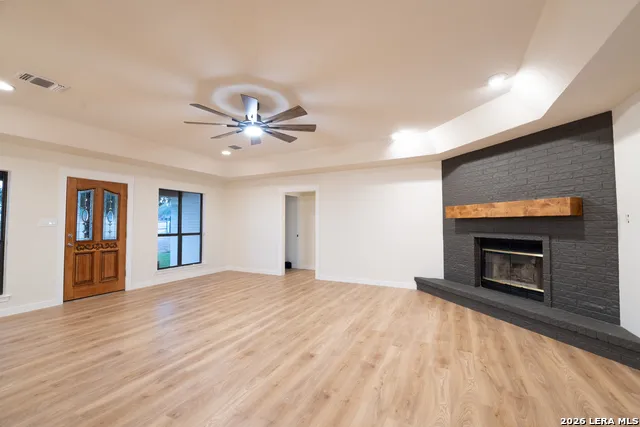 4863 Fm 775 La Vernia, TX 78121