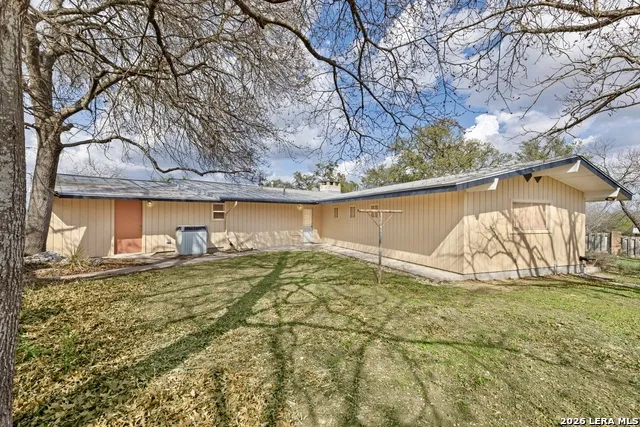 105 Hale Fredericksburg, TX 78624