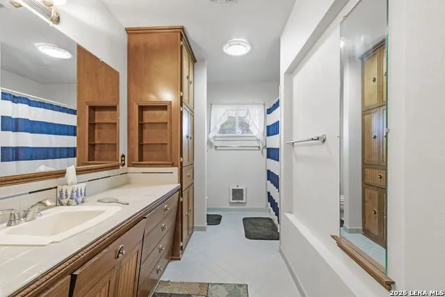 105 Hale Fredericksburg, TX 78624