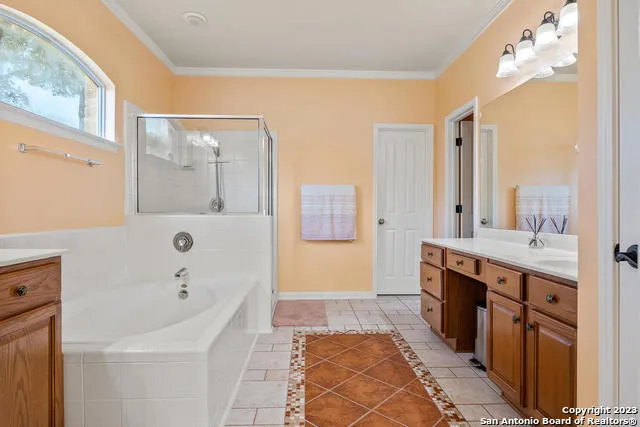 9634 JASON BND Helotes, TX 78023