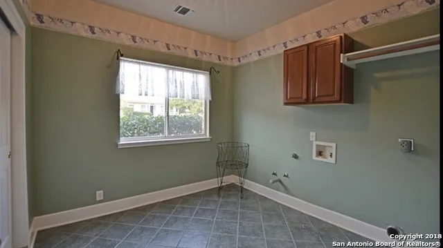 9634 JASON BND Helotes, TX 78023