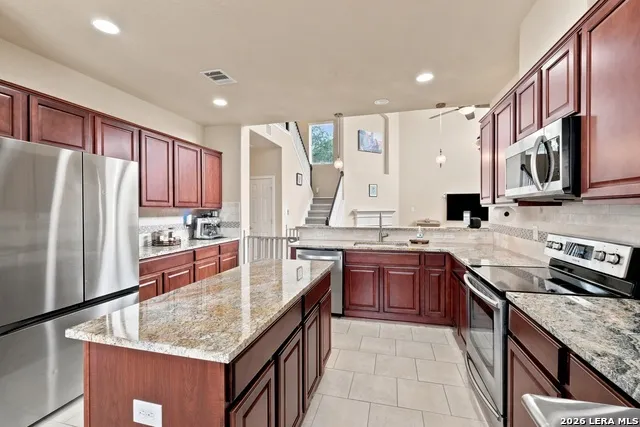 5606 Southern Oaks San Antonio, TX 78261