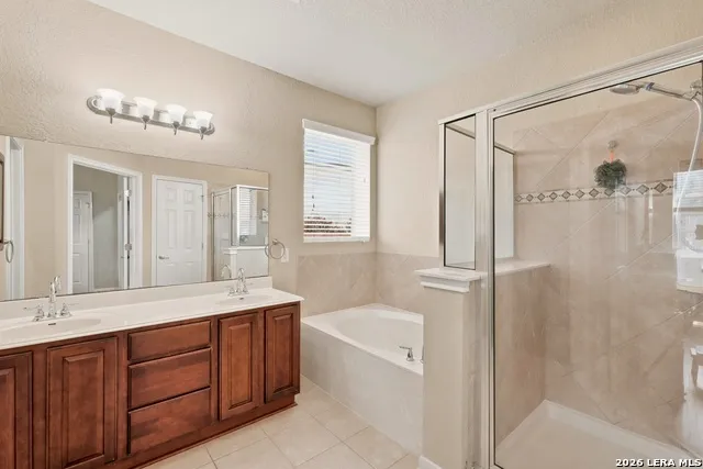 5606 Southern Oaks San Antonio, TX 78261