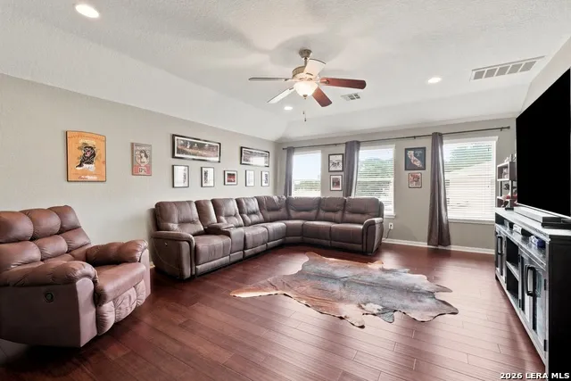 5606 Southern Oaks San Antonio, TX 78261