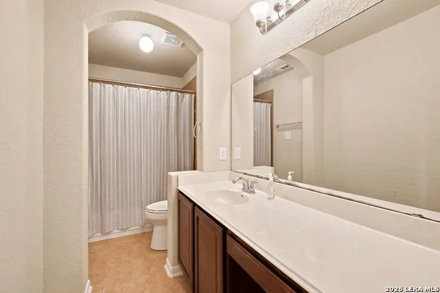 5606 Southern Oaks San Antonio, TX 78261
