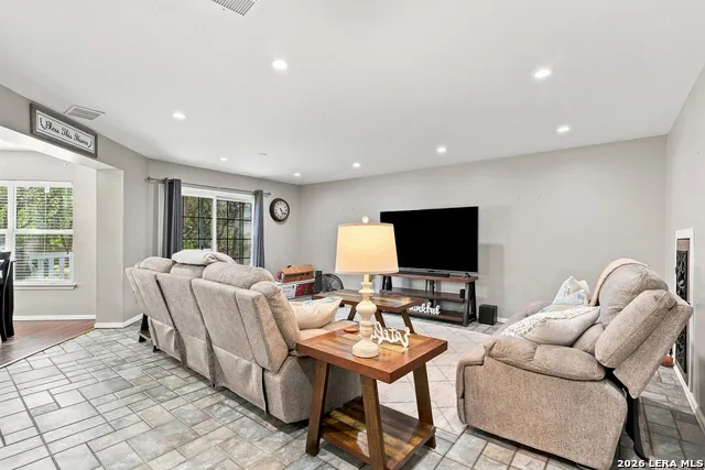 4835 JOSHUA PT San Antonio, TX 78251