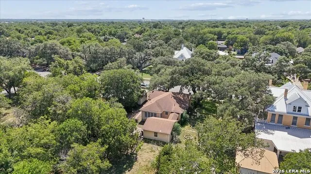 514 S MAIN ST Lockhart, TX 78644